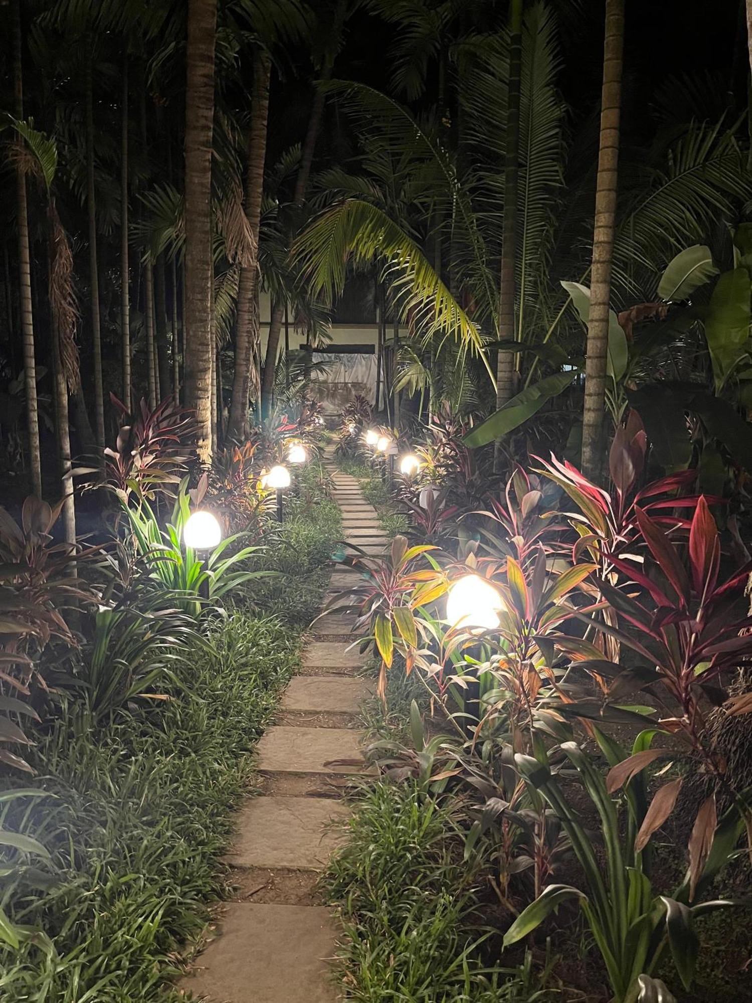 Seaswan Resort Alībāg Ngoại thất bức ảnh